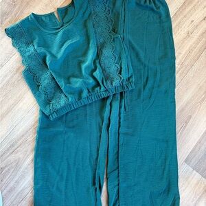 Elegant Teal Two-Piece Set with Lace